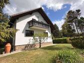Haus ` - 5 Zimmer Einfamilienhaus in Werdau