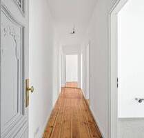 Wohnen im Prenzlauer Berg: Helle 3-Zimmer-Altbauwohnung mit Balkon - Berlin