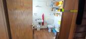 WC, Waschbecken, Lager - 