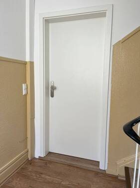 Wohnungstüre - 4 Zimmer Etagenwohnung in Königsfeld im Schwarzwald