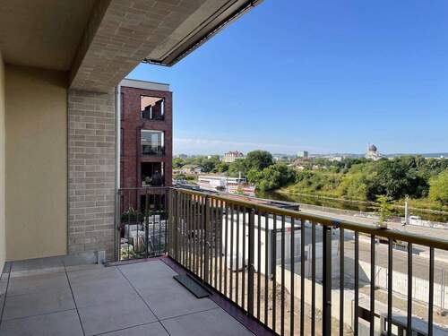 Balkon - * exklusiver Elbblick - moderne 2 Raumwohnung mit großer Loggia *