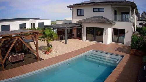 BB2-1 Terrasse-Pool - Mehrfamilienhaus, Wohnhaus mit 158,00 m² in Wincheringen zum Kaufen