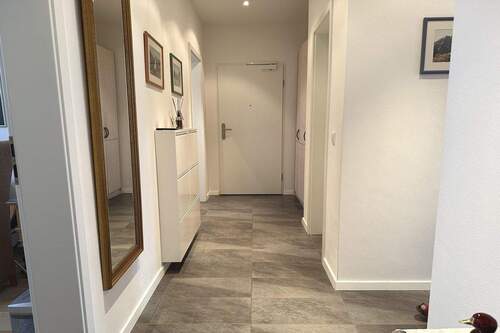 Flur, Wohnungseingang - 