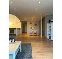 Geschäftsräume ca. 77qm, hell, ruhig gelegen, KFZ-Stellplatz, vermietet - Bamberg