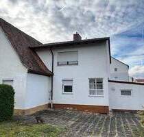 Kleines Eigenheim mit herrlichem Grundstück am Stadtrand! - Neustadt/Aisch