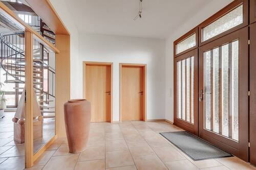 Eingangsbereich Wohnung 2 - 