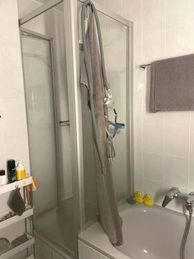 Badezimmer Ansicht 2 - 