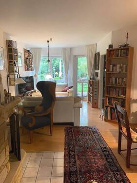 Wohnzimmer - 2 Zimmer Etagenwohnung in Taunusstein