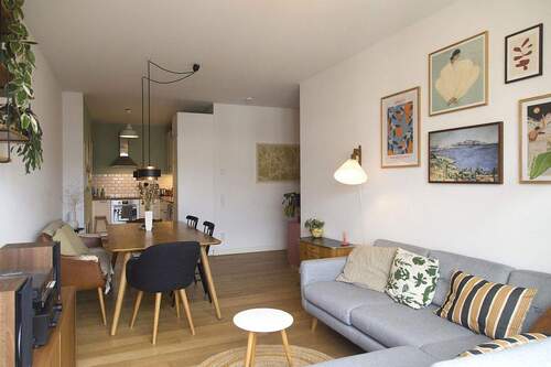Wohnbereich 1 - Lichtdurchflutete Neubauwohnung in ruhiger Lage nahe Boxhagener Platz