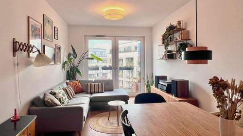 Wohnbereich 2 - 3 Zimmer Etagenwohnung zum Kaufen in Berlin