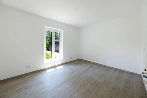 Wohnküche - 1 Zimmer Mehrfamilienhaus, Wohnhaus zum Kaufen in Hausham