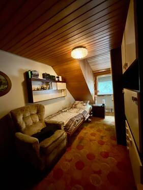 Schlafzimmer DG - 