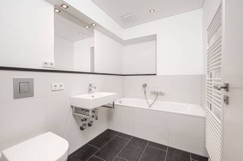 Masterbad - Etagenwohnung mit 52,50 m² in Berlin zum Kaufen