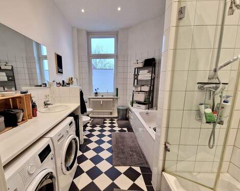 modernes Badezimmer - 