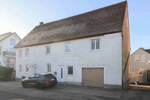 Haus Seitenansicht Bild 1 - 