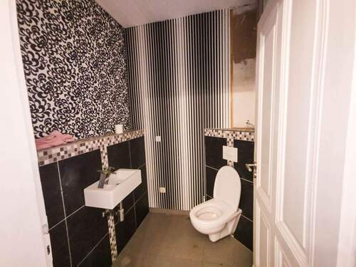 Gäste-WC Vorderhaus - 