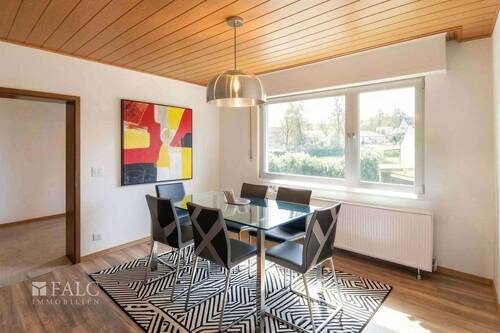 Esszimmer - 7 Zimmer Mehrfamilienhaus, Wohnhaus in Viersen