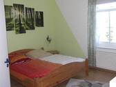 23 - OG Schlafzimmer 2 - 