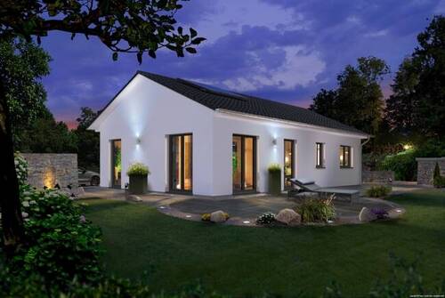 Muster Bungalow100-elegance - Baugrundstück für die Errichtung eines Einfamilienhauses auf der Insel Rügen zu verkaufen