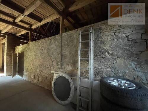 Scheune innen, Bild 2 - 