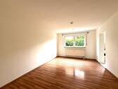 Wohnen - Essen - 2 Zimmer Etagenwohnung zum Kaufen in Neustadt an der Aisch