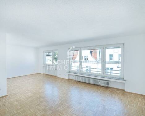 Wohnzimmer - Etagenwohnung mit 84,10 m² in Düsseldorf zum Kaufen