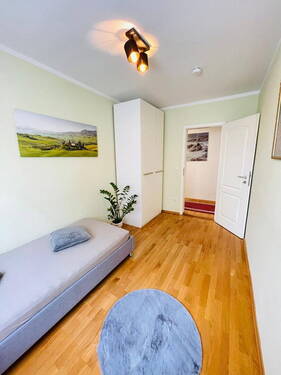 Bild 2 - 5 Zimmer Etagenwohnung zur Miete in München