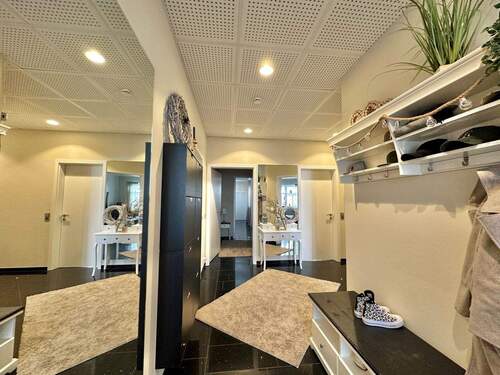 Flur.jpg - 6 Zimmer Etagenwohnung in Ovelgönne