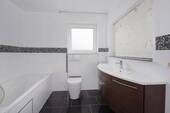 Badezimmer - Etagenwohnung mit 119,00 m² in Knittlingen / Hohenklingen zur Miete
