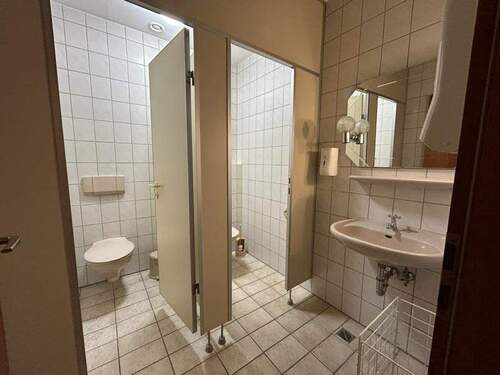 Gaststätte - Toiletten - 