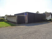 Wagen- und Lagerhalle - 