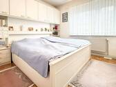 Schlafzimmer - 3 Zimmer Etagenwohnung zum Kaufen in Mannheim