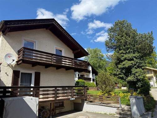 Ansicht Süden mit Balkon - 