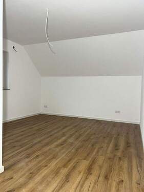 Schlafzimmer mit Loggia - 