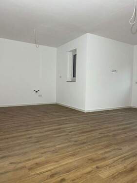 Wohn-Essbereich - 4 Zimmer Etagenwohnung zur Miete in Blaubeuren