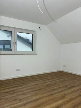 Schlafzimmer mit Loggia - 