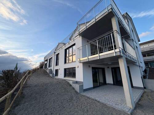 Ansicht - Wohnung mit Terrasse und Seeblick