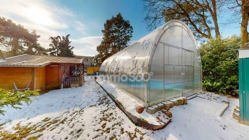 Überdachter, geschlossener Pool (7 × 3 m) - 