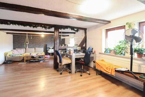 Wohnbereich OG - 6 Zimmer Einfamilienhaus in Langelsheim