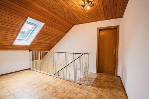 Treppenhaus DG - 