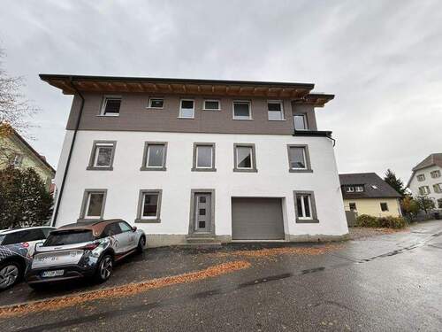 Aussenansicht - Neuwertig und groß 