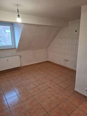 PHOTO-2025-11-03-19-10-48 - 1 Zimmer Etagenwohnung in Essen