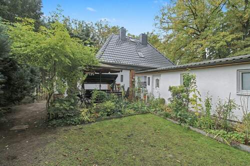 Rückseitige Gebäudeansicht - 