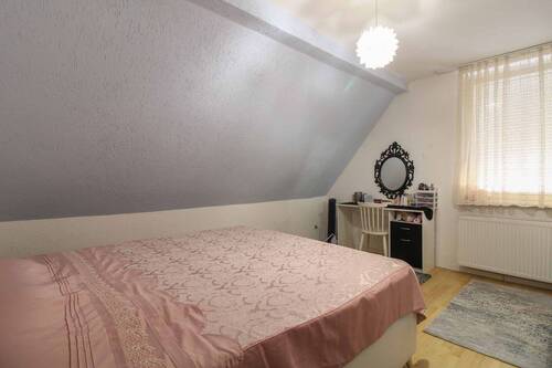 1. Schlafzimmer - Doppelhaushälfte mit 100,20 m&sup2; in Hamm zum Kaufen