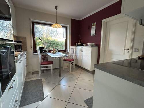 Moderne Einbauküche... - 