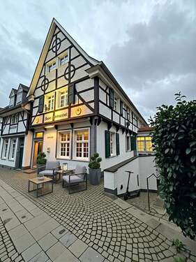 Außenansicht - Beste Lage trifft Top-Preis - Fachwerkhaus in Essen-Kettwig