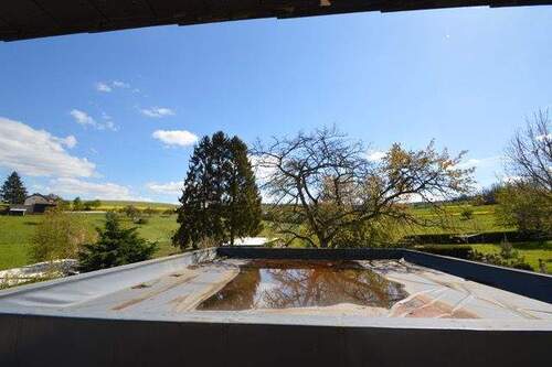 Aussicht - 6 Zimmer Einfamilienhaus in Kommen