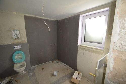 Bad - Einfamilienhaus mit 207,00 m&sup2; in Kommen zum Kaufen