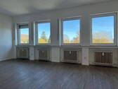 Bild 1 - Große 2-Zimmer Wohnung mit EBK in Detmold