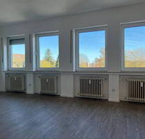 Große 2-Zimmer Wohnung mit EBK in Detmold